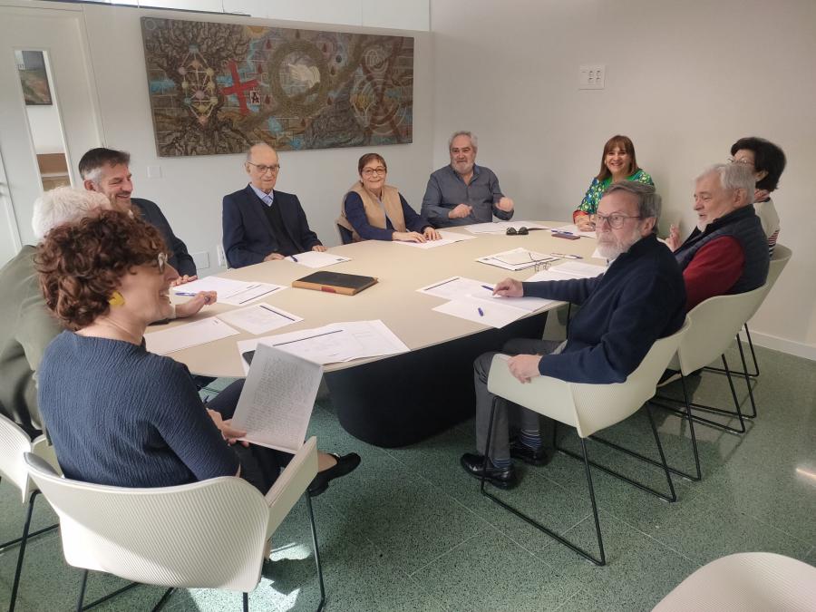 As ex decanas e ex decanos foron convocadas polo actual responsable do centro.