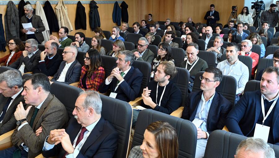 Público asistente á xornada. Foto: Santi Alvite