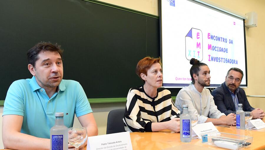 A vicerreitora Pilar Murias inaugurou o encontro. Foto: Santi Alvite