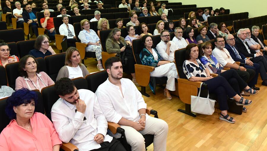 Público asistente á toma de posesión