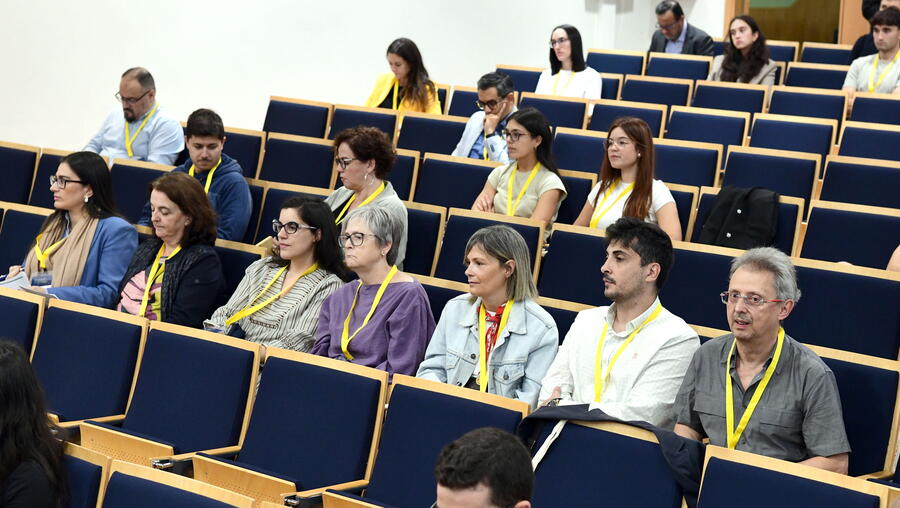 Público asistente ao congreso. Foto: Santi Alvite