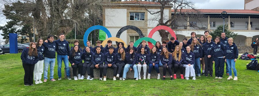 Foto de familia do equipo da USC. FOTO: Esther Pedrosa 