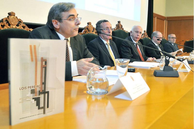 A Universidade de Santiago lembra a Lois Pereiro cun acto literario en Fonseca