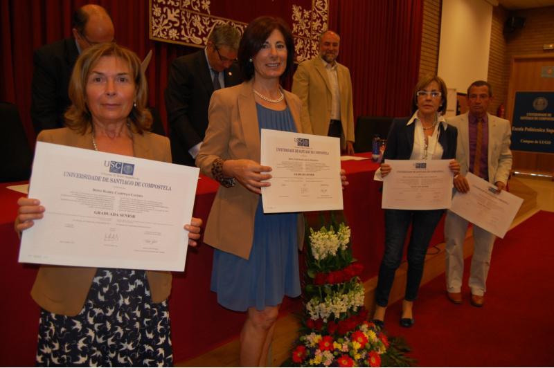 Estudantes e titulados sénior do IV Ciclo celebraron o fin de curso no Campus de Lugo