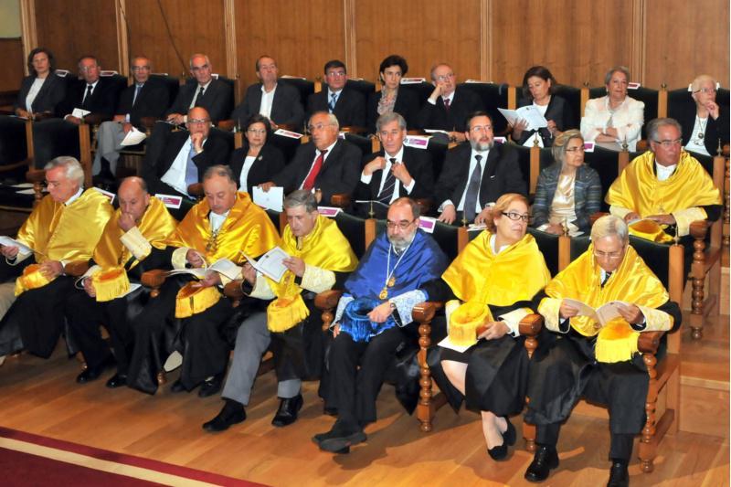 A USC reivindica o seu papel transformador da sociedade na inauguración do novo curso