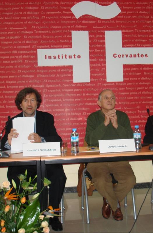 Claudio Rodríguez Fer fala sobre sobre o poeta José Ángel Valente no instituto Cervantes de Marrakech