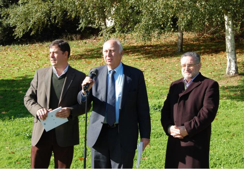 Unha guía recolle e cataloga a inmensa riqueza botánica do Campus de Lugo