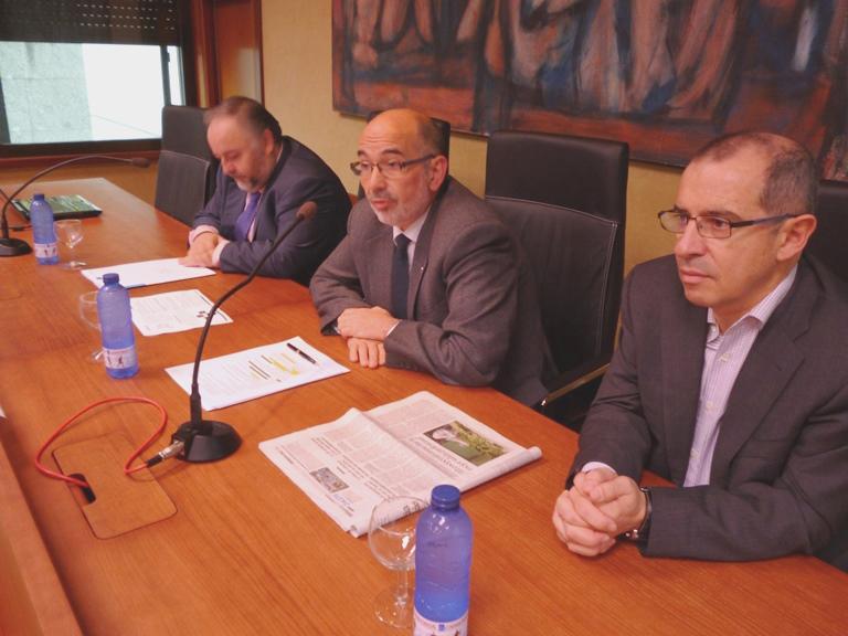 O Campus compostelá empápase no cooperativismo