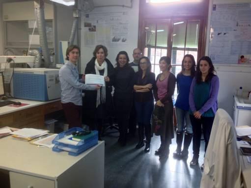 Premian a investigadores de Química Analítica da USC por un estudo sobre detección de contaminación microbiana en produtos de coidado persoal