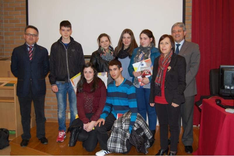 Estudantes dos Ies Gregorio Fernández de Sarria e Rosalía de Castro de Santiago gañan a Olimpíada de Xeoloxía na USC