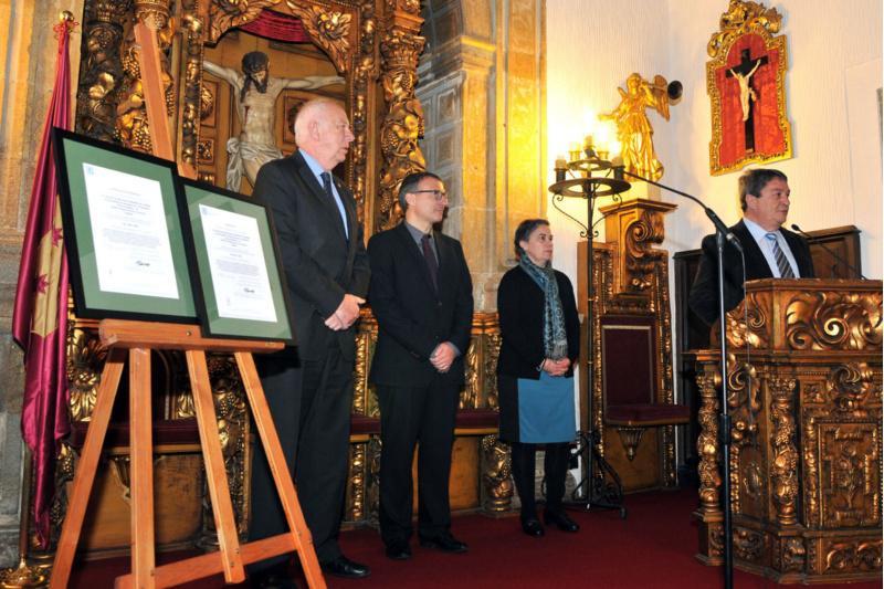 As certificacións ISO 9001 e 14001 acreditan os sistemas de xestión de calidade e medioambiental da Estación de Bioloxía Mariña da USC