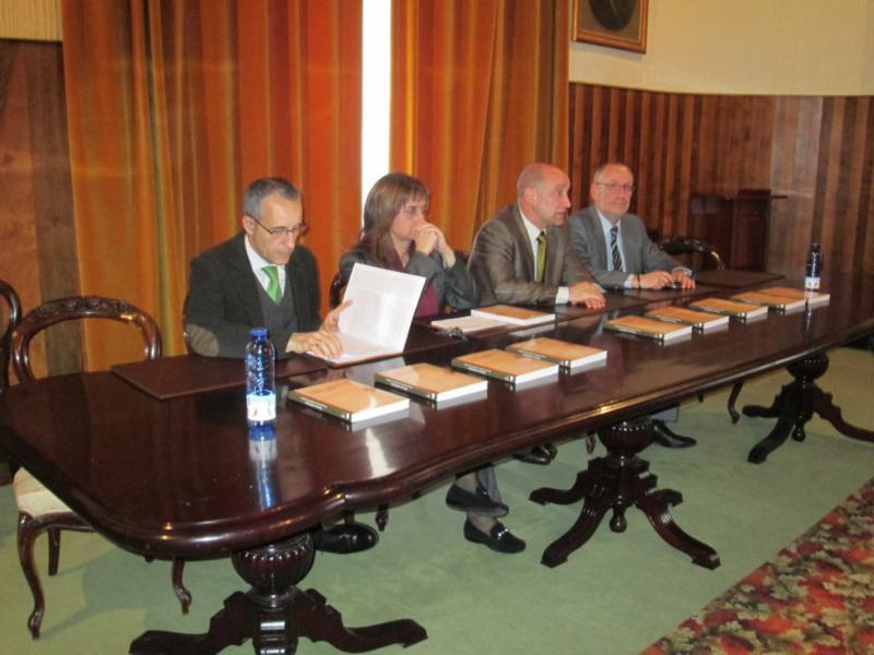 Un novo volume coeditado pola USC e a Universidade de León explora a evolución das librarías catedralicias