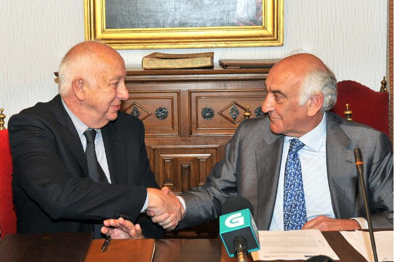 A USC medirá para a Fundación Inade a presenza do seguro nas empresas galegas