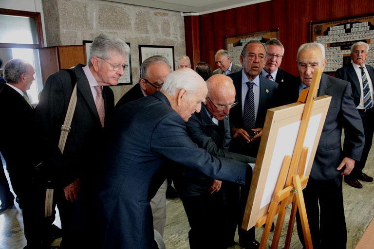 A promoción 1957-1964 de Medicina celebrou en Santiago as súas vodas de ouro