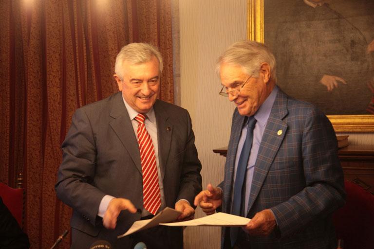 A USC e Aresa convocan a XV edición do Premio de Desenvolvemento Rural