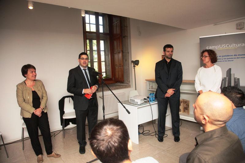 Unha mostra fotográfica na Biblioteca Internacional da Diversidade Cultura achega a evolución no tempo da cultura xitana