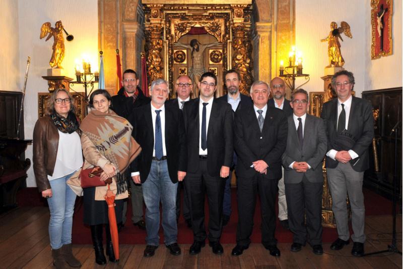 Xosé Ramón Pousa Estévez tomou posesión como decano da Facultade de Ciencias da Comunicación