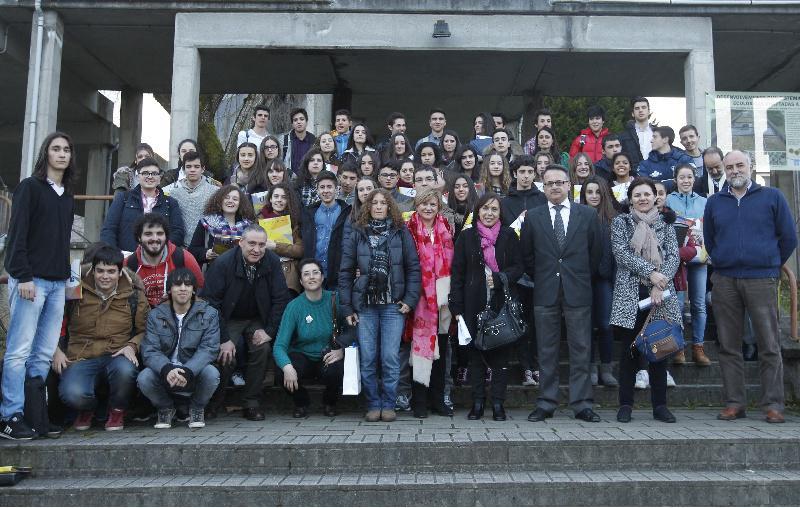 Máis de 270 estudantes de secundaria e Bacharelato participan no SUG nas probas da da VI Olimpíada Galega de Xeoloxía
