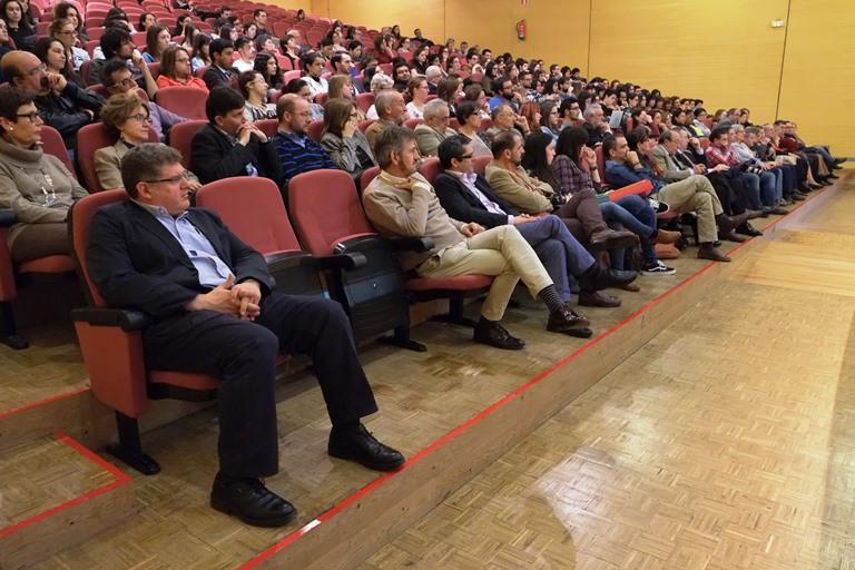 Última lección do profesor Luís Iglesias Feijoo en Filoloxía