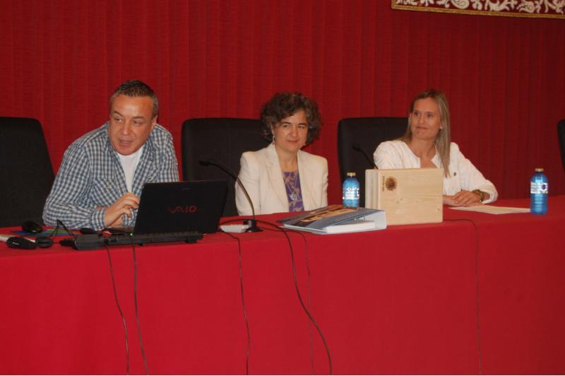 A EPS reúne nun curso sobre cálculo e deseño de estruturas de madeira costralaminada 90 titulados e profesionais 