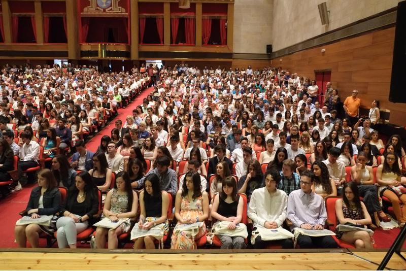 A USC recoñece o esforzo do mellor estudantado galego 