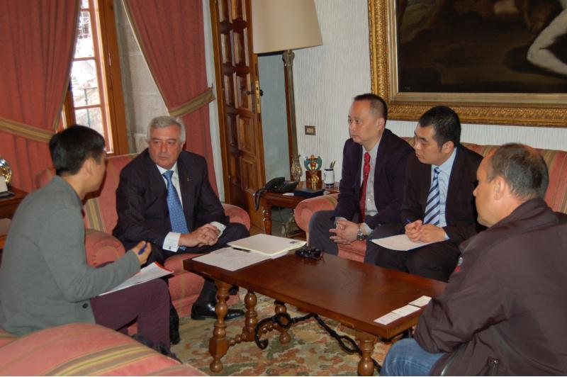 A USC reforza a cooperación con universidades chinesas