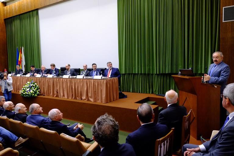 Medicina homenaxea a Eugenio Montero Ríos na celebración do seu patrón