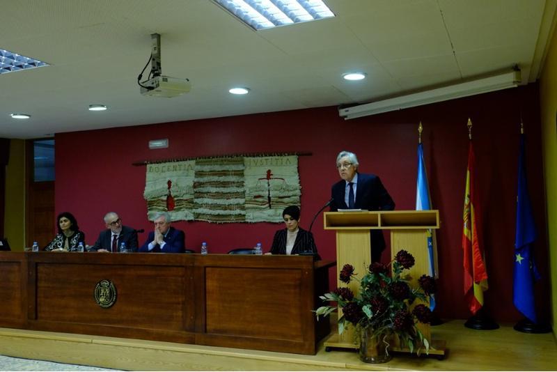 Dereito celebrou a festividade de San Raimundo de Peñafort