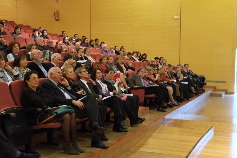 Filoloxía homenaxeou o profesor José Manuel González Herrán con motivo da súa xubilación