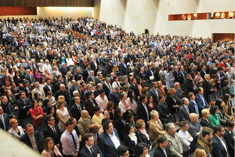 Unha nova promoción de Medicina celebrou este mércores o acto de licenciatura e graduación
