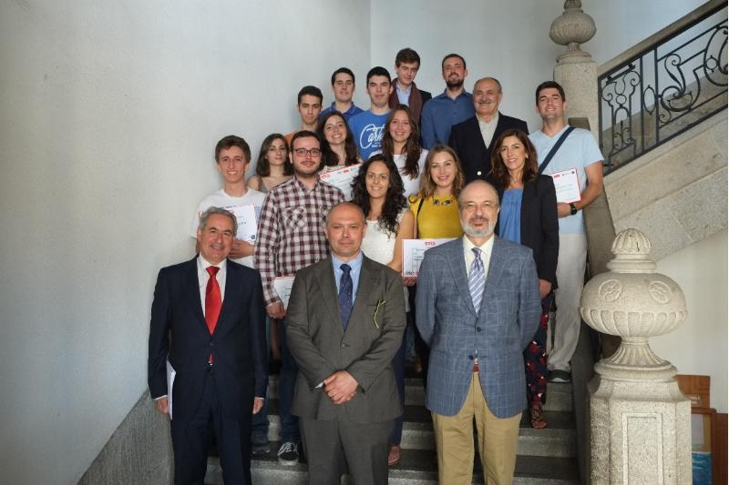 Yuzz Santiago premia cun viaxe a Silicon Valley o proxecto Pyrkaia Firing System, un software para deseñar eventos de fogos artificiais