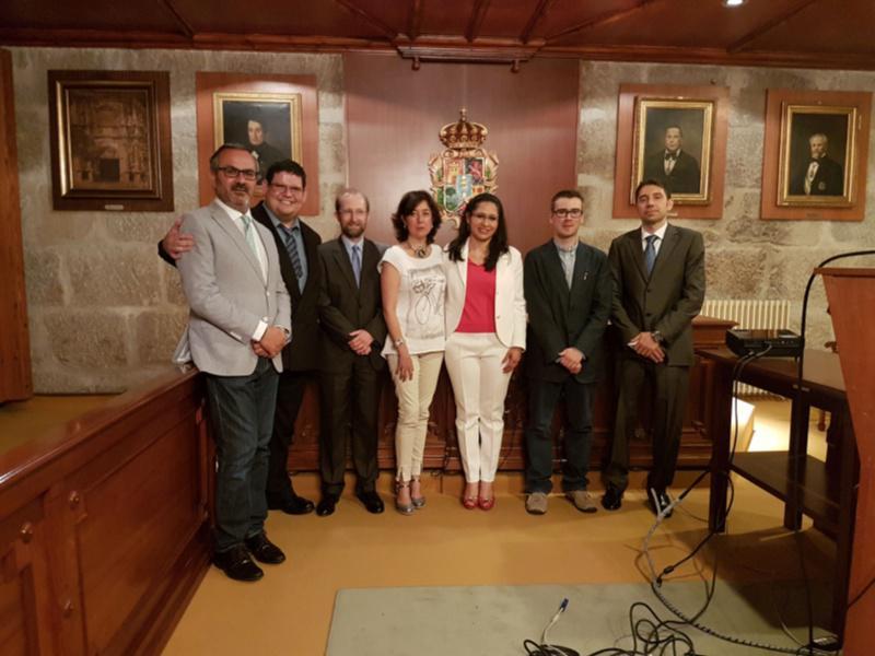 Unha tese analiza novas aplicacións no tratamento de lesións periodontais 