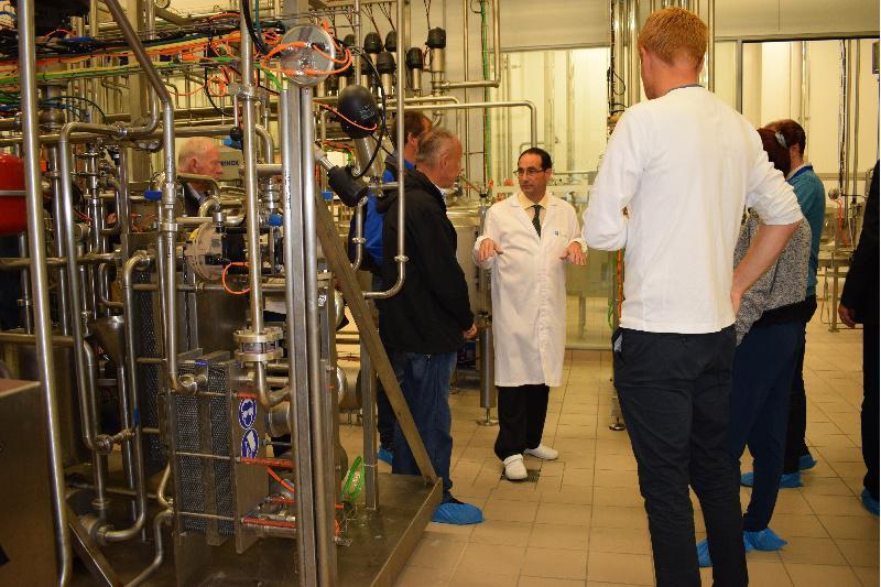 Visita de socios e participantes no proxecto europeo ‘Susmilk’ ao Campus Terra da USC