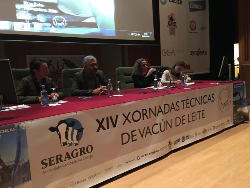 Unhas xornadas técnicas de vacún de leite citan máis de 700 participantes na Facultade de Veterinaria