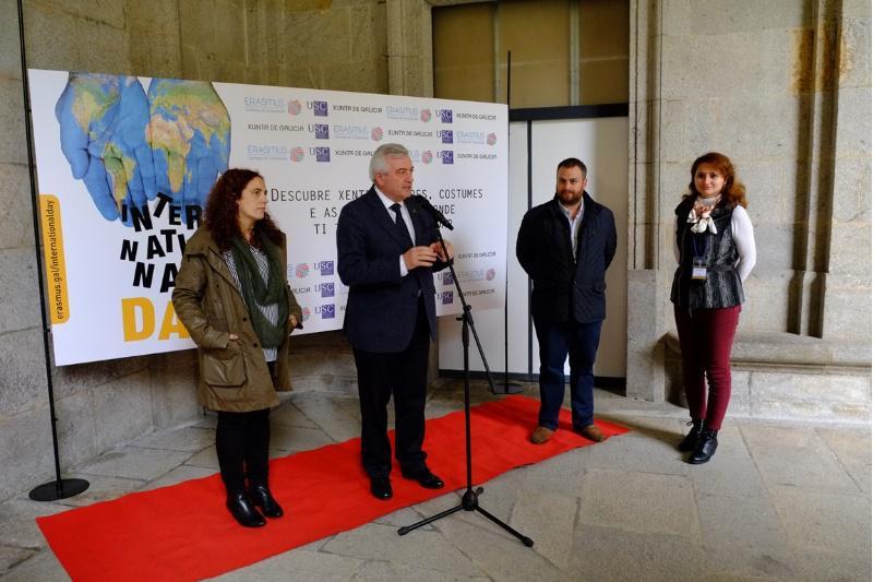 Máis de 100 expositores facilita a elección dun futuro destino a quen valore participar en programas de mobilidade da USC