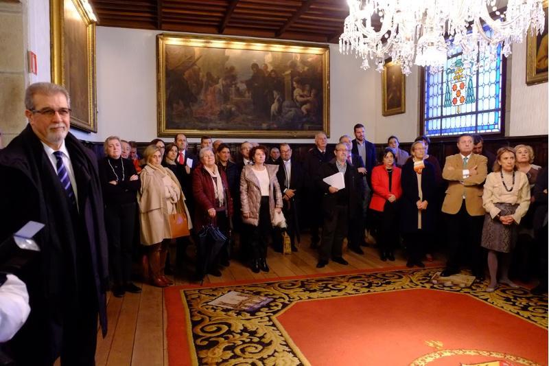 Miguel de la Calle Amaro recibiu a Insignia de Ouro da USC