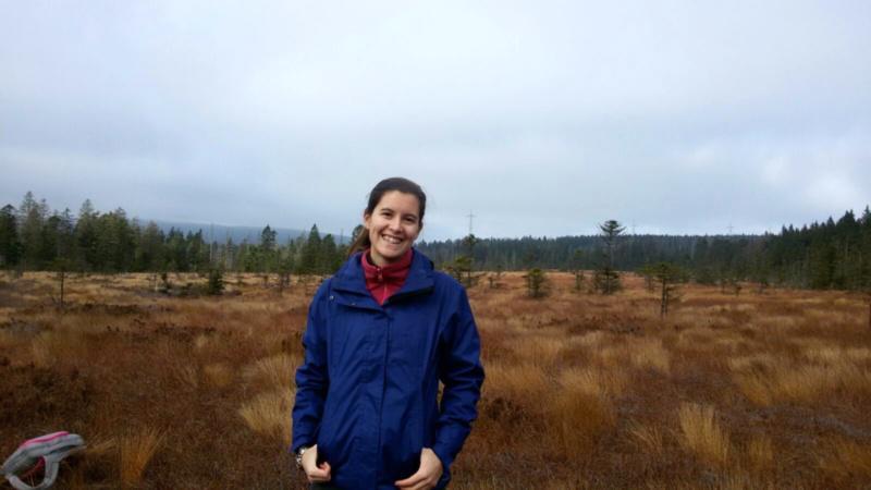 Marta Pérez, do grupo de Ciencia do Sistema Terra, estuda na Patagonia as variacións climáticas e ambientais ao longo de 11.000 anos
