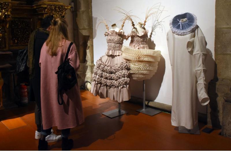 ‘Tecido cru. Insectos, catedrais, dobras e trenzas’, un paseo polos principios do deseño