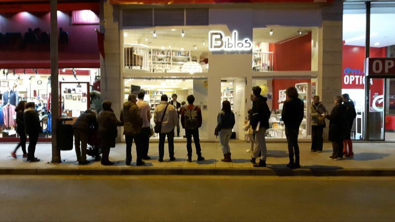 As compañías Palimoco e Lucecús abren as ‘performances’ en escaparates no marco do XXIII Festival de Teatro Universitario