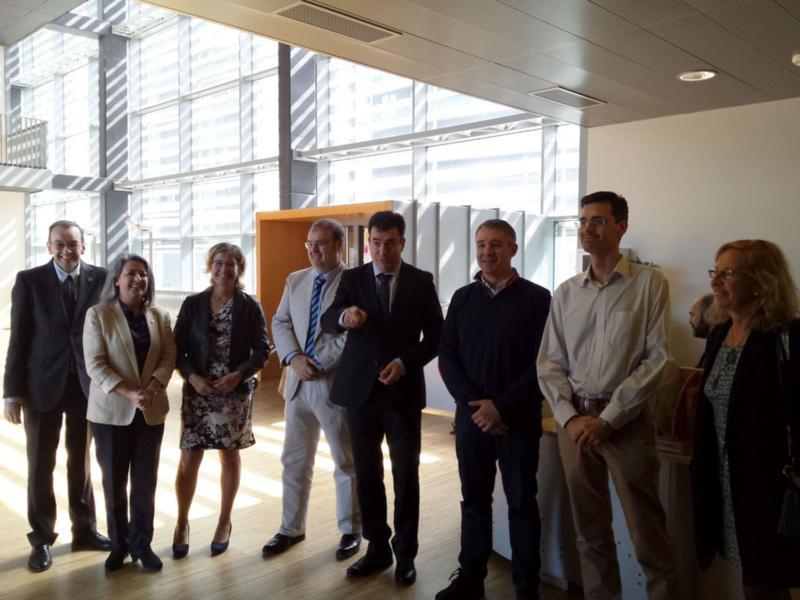 Os conselleiros de Educación de Galicia e Castela e León visitan as instalacións do Centro de investigación en Medicina Molecular e Enfermidades Crónicas da USC