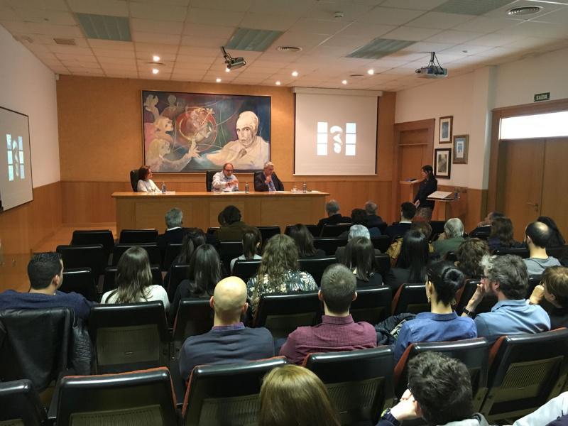 Unha investigadora da USC describe por vez primeira doce novas especies de moluscos de augas abisais