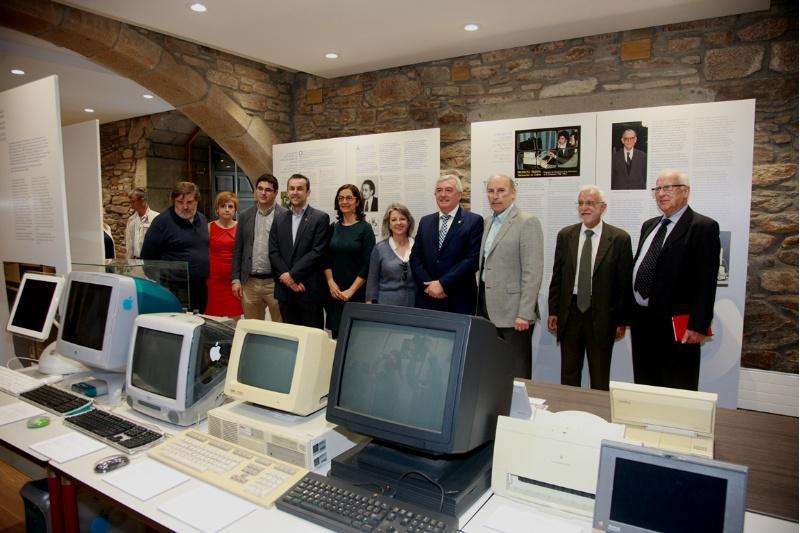 A historia da informática na USC, nunha mostra no Colexio de Fonseca