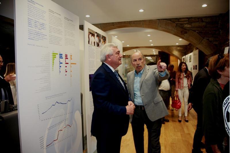 A historia da informática na USC, nunha mostra no Colexio de Fonseca