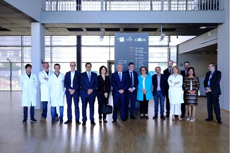A secretaria xeral Iberoamericana visitou as instalacións universitarias do CiMUS