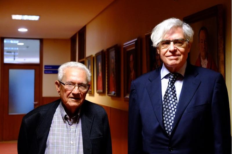 Ulises Moulines e Tomás Vives conversaron na USC sobre liberdade e ciencia