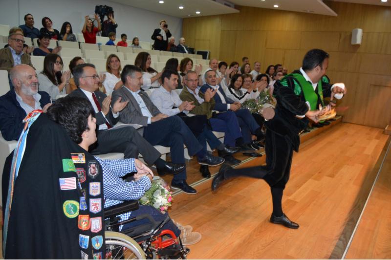 A Tuna da de Veterinaria de Lugo rende agradecemento público aos seus benfeitores no trixésimo aniversario da súa creación