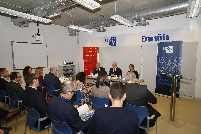 USC e Banco Santander recoñecen o labor dos proxectos finalistas do Acelerador de Transferencia