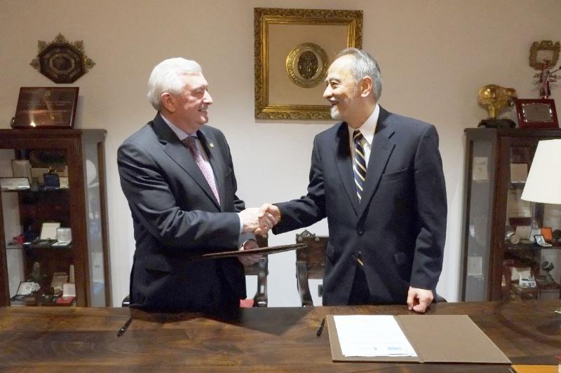 A USC e a Universidade Kumamoto de Xapón desenvolverán actividades docentes e de desenvolvemento científico e tecnolóxico