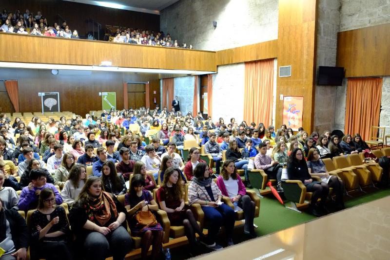 UniStem Day reune en Medicina 365 estudantes de secundaria no maior evento internacional de divulgación sobre células nai
