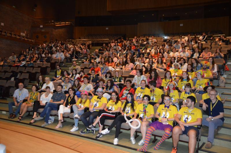 O VI Campus Científico Internacional XuvenCiencia bota o pano coa entrega dos premios Aresa Junior e Proxéctate en Galego